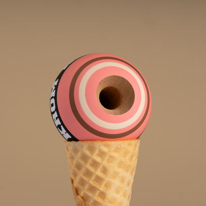 STROGO NEAPOLITAN STRAWBERRY