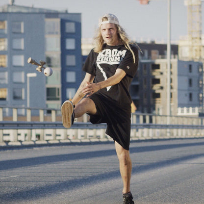 Man played kendama